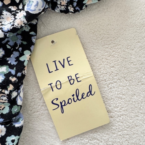 Live To Be Spoiled Ruched Bodycon Mini Dress S Black Floral - Picture 6 of 9